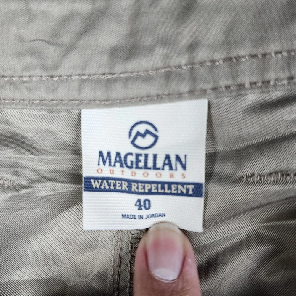 Magellan Outdoors Cargo‎ Shorts Mens 40 Tan 2 Piece Lot Water Repellent Hiking